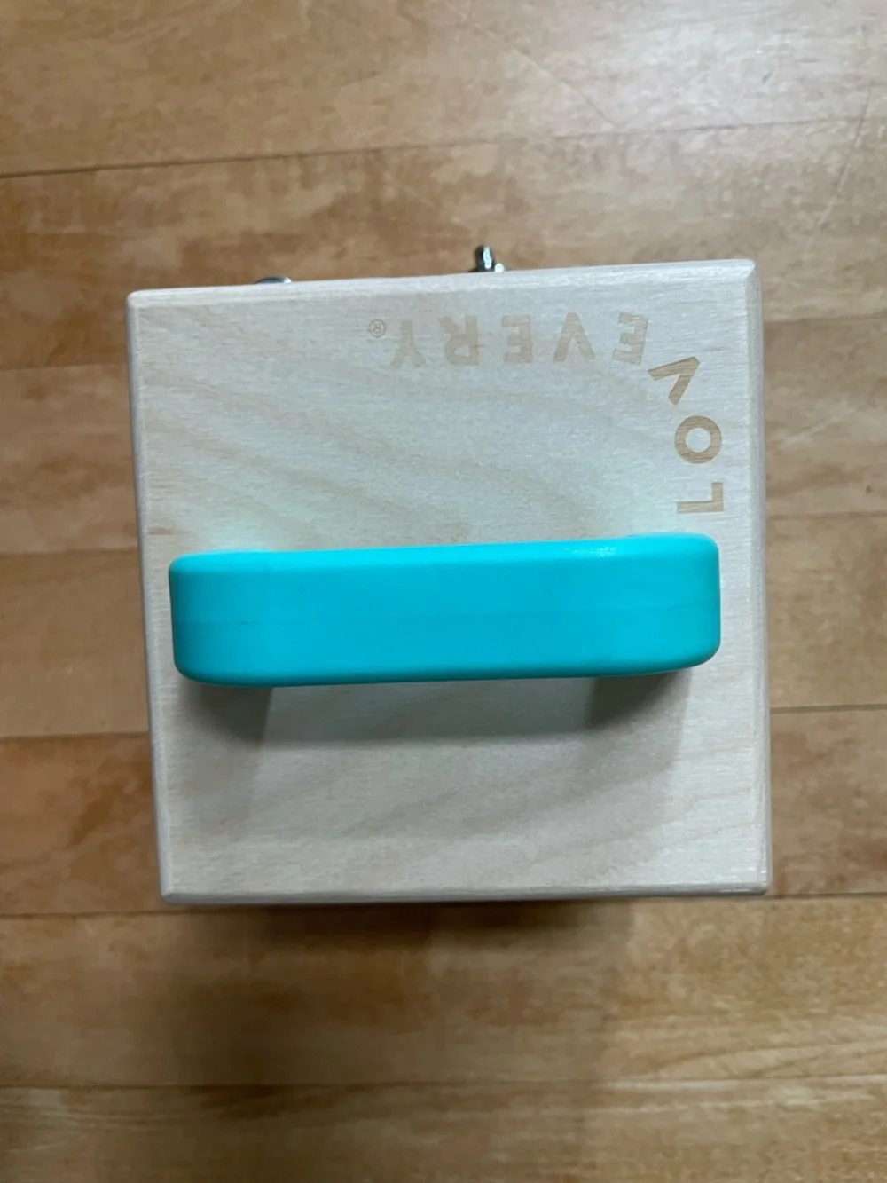 [LOVEVERY] Wooden Busy Lock Box with 4 Doors and Teal Handle